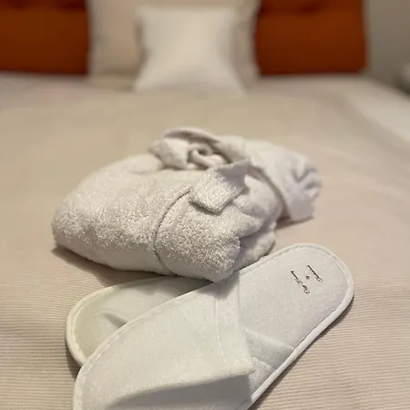 Classique Galerieappartement 50qm - Elegant Und Geräumig Wohnen - Espressomaschine, Airfryer, Balkon, Vierbeinerfreundlich, Parkgarage -poseidontherme Apphaus Bad Griesbach im Rottal