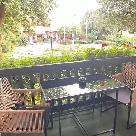 Classique Galerieappartement 50qm - Elegant Und Geräumig Wohnen - Espressomaschine, Airfryer, Balkon, Vierbeinerfreundlich, Parkgarage -poseidontherme Apphaus *