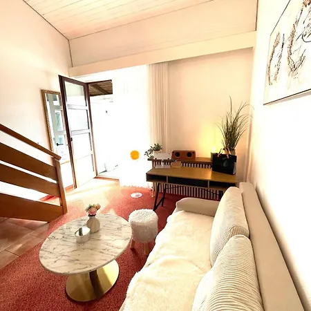 Classique Galerieappartement 50qm - Elegant Und Geräumig Wohnen - Espressomaschine, Airfryer, Balkon, Vierbeinerfreundlich, Parkgarage -poseidontherme Apphaus